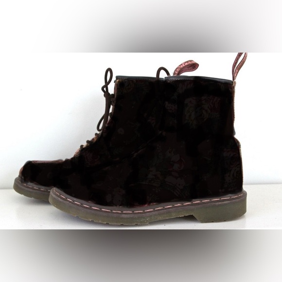 Dr. Martens Shoes - Dr. Martens Black Rugged Lace Up Boots